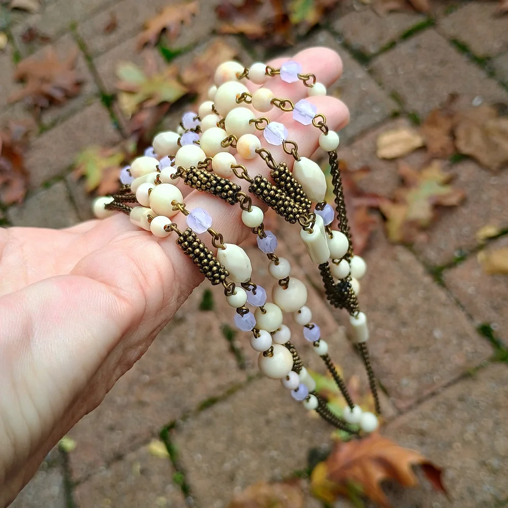 Gorgeous, art deco style, opera length, celluloid, lucite rope necklace, deco